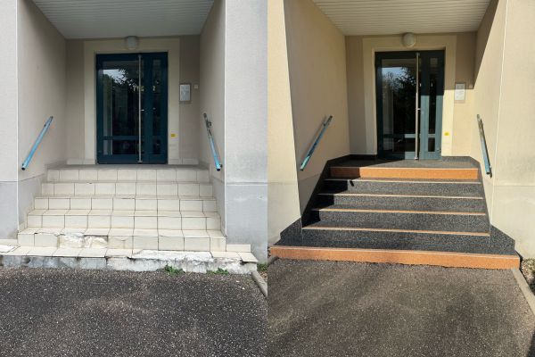 Escalier en carrelage rénové en moquette de pierre avec l'ajout d'éléments PMR : contremarches contrastées