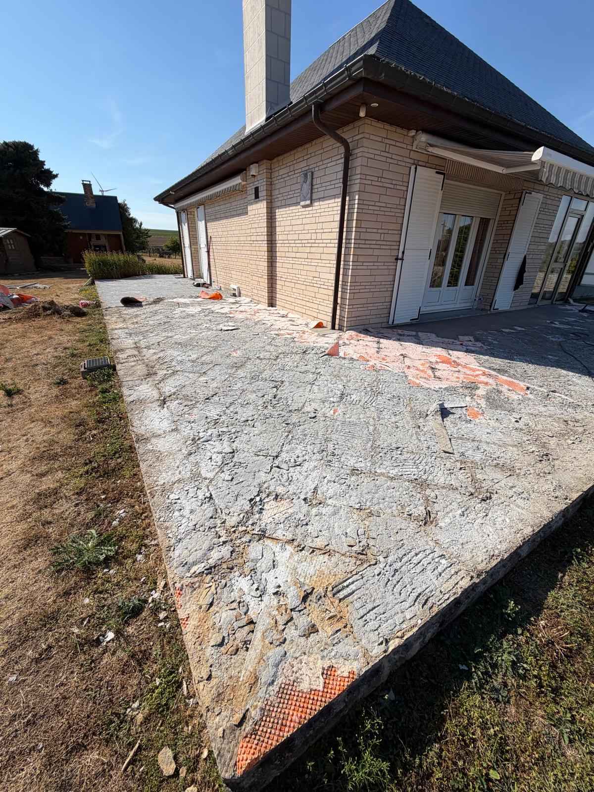 terrasse avant pose résine